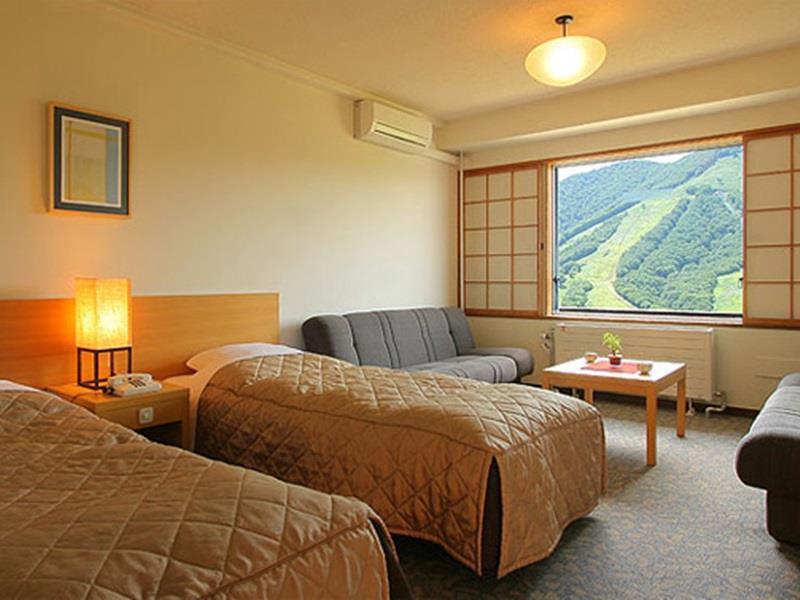 Madarao Kogen Hotel Iiyama Екстер'єр фото