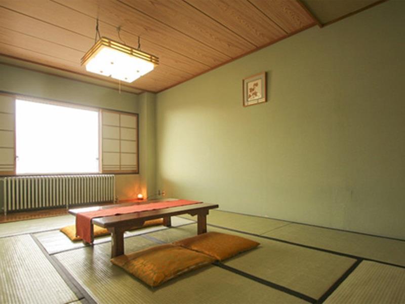 Madarao Kogen Hotel Iiyama Екстер'єр фото